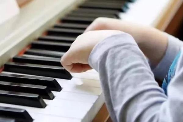 高考艺考钢琴考什么