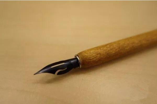 钢笔画用什么钢笔好