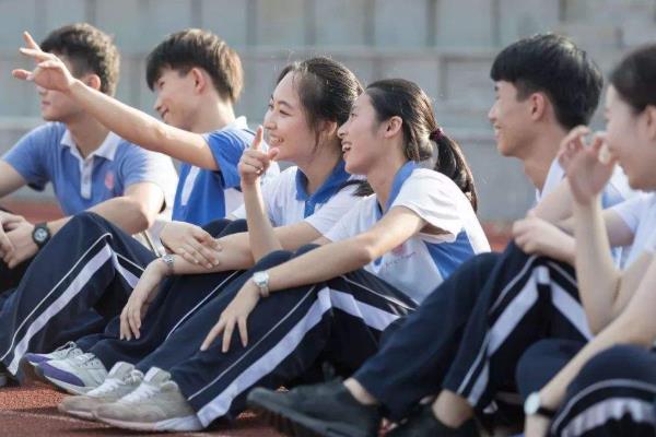 高中纳入义务教育什么时候开始