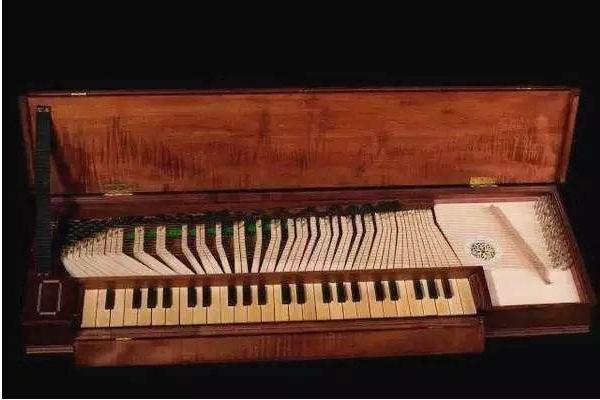 古钢琴发明者