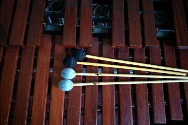 马林巴是什么乐器的一种
