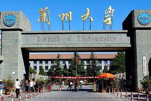 影视戏剧专业不用艺考的大学