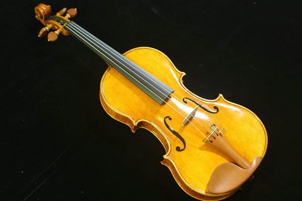 小提琴大小型号与年龄