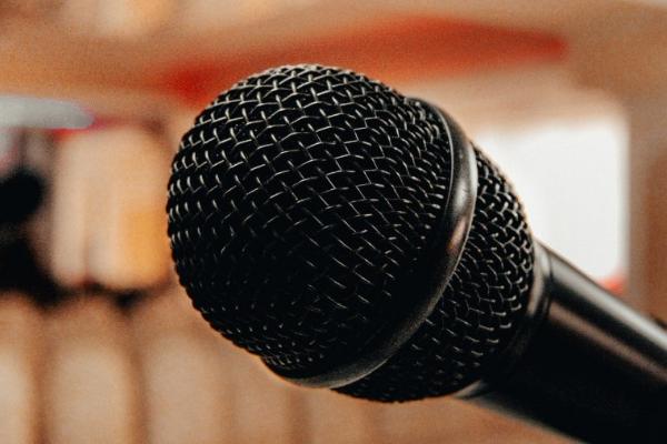 配音北方人比南方人有优势吗，因人而异
