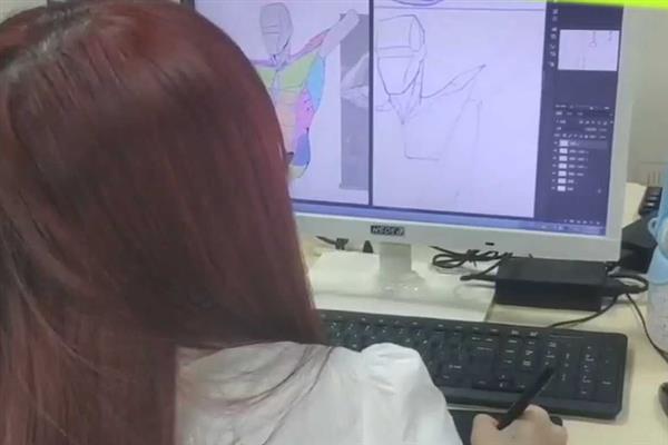 报了网络插画班课程能不能退，有一些是可以退的
