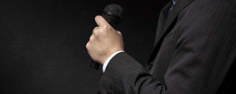央视驻外记者的选拔条件,需要有一定的相关工作经验