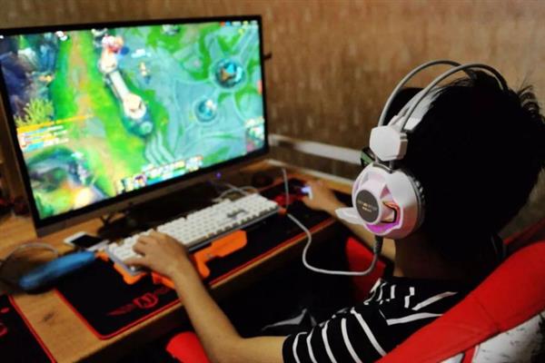 打游戏声音不好听怎么解决，练习胸腔共鸣可以美化音色
