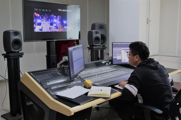 后期配音如何进行音频编辑，需要用到混响、压缩、均衡器等工具