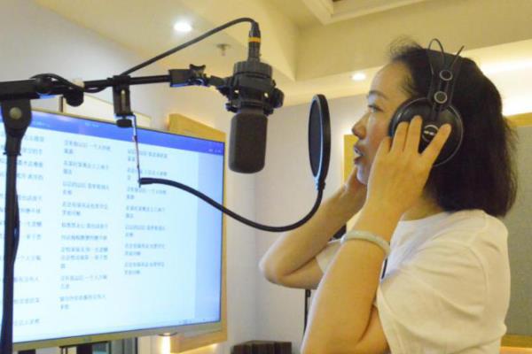 伪音声音虚怎么解决，放松呼吸肌肉，为声带训练做准备