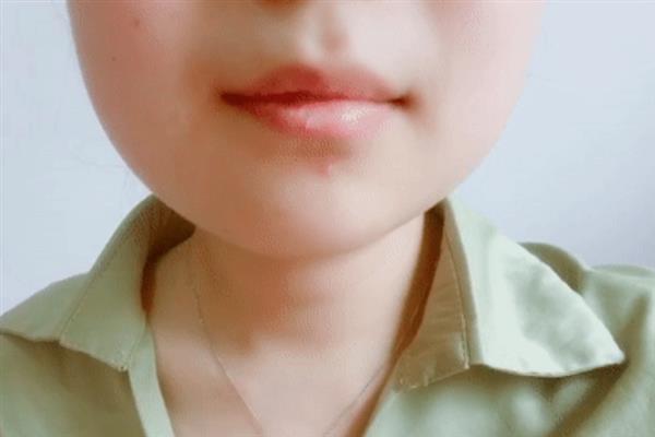 主持人每天要练习什么基本功，主要有绕口令、口部操练习、气息练习