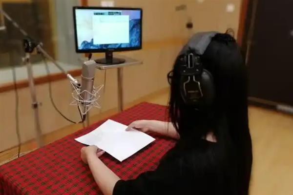 给影视剧配音前期要做什么准备，熟悉台词稿件是基本要求