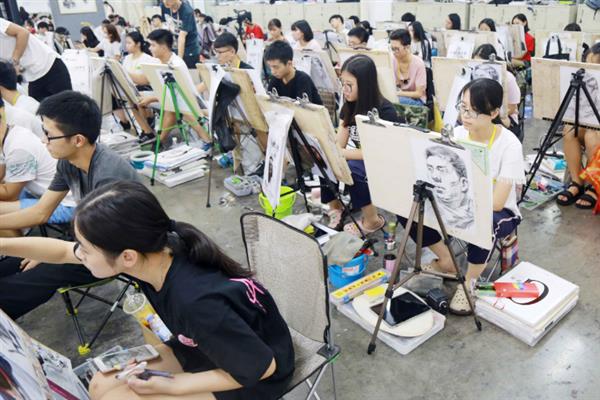 漫画师好不好找工作，是非常好找工作的