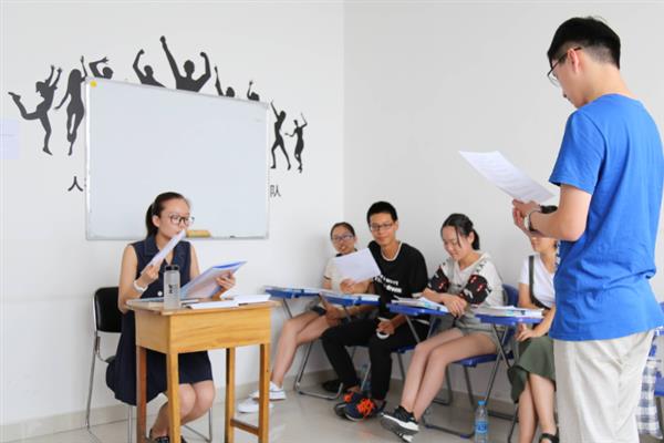 播音主持专业怎样训练普通话，得先了解每个字的发音