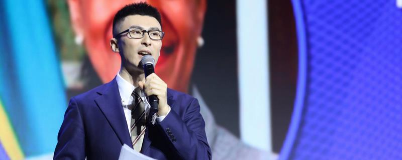 成为电视台节目主持人难不难，能转正的主持人少之又少