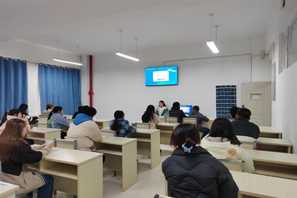 考会计证要不要普通话证书，对普通话等级证书的要求不严格