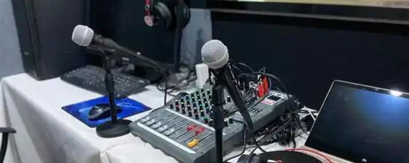 播音主持身高不够怎么处理，如果主持能力过硬也能弥补