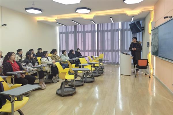 学了播音主持之后能去配音吗，可以选择去配音