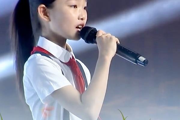朗诵声音没有起伏怎么处理，需控制语速并调动情感