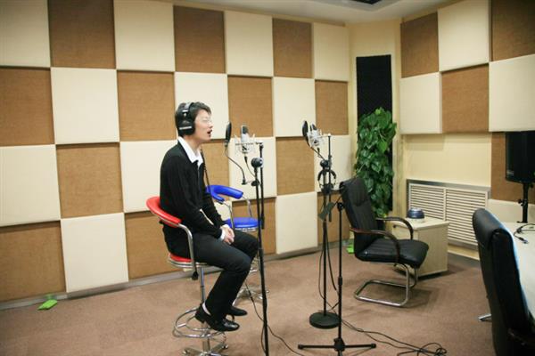 宣传片配音有什么风格，取决于广告类型和面对的群体