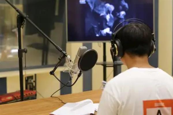配音设备会不会影响音色，好设备能起到润色效果