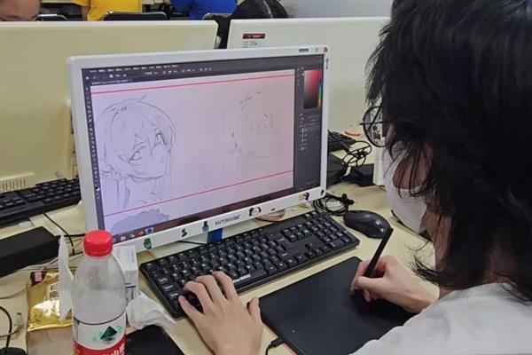 板绘能自学吗，板绘是可以自学的