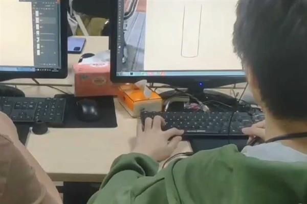 板绘能自学吗，板绘是可以自学的