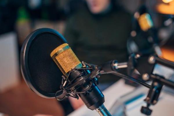 配音要掌握的情绪有哪些，包括愉快、悲伤、愤怒、害怕、惊讶