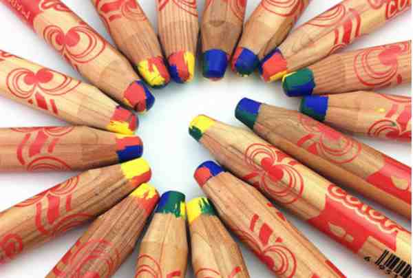 蜡笔和水彩笔有什么区别