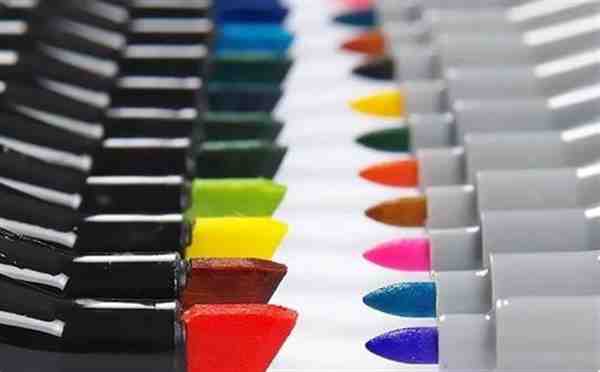 水彩笔和马克笔有哪些不同