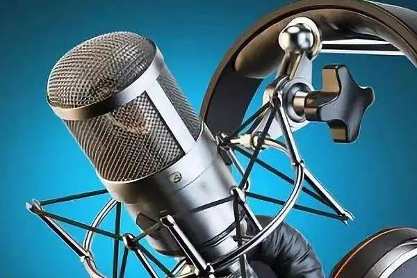 让声音变得洪亮有穿透力的方法，可采取以下3种方式