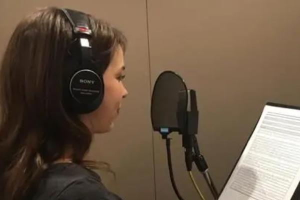 声音干涩应该如何调音，发声时必须保证呼吸是充足和稳定