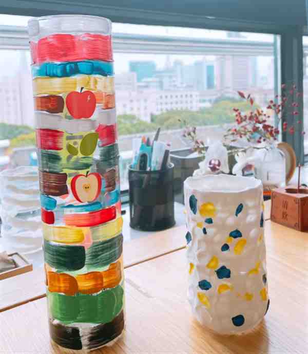 矿泉水瓶自制花瓶怎么做漂亮