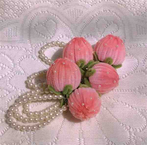 扭扭棒制作的小摆件草莓教程 怎么用扭扭棒做草莓