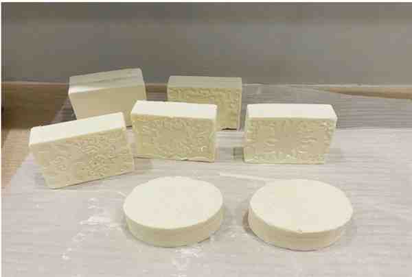 透明手工皂的制作方法步骤 纯手工香皂的制作方法