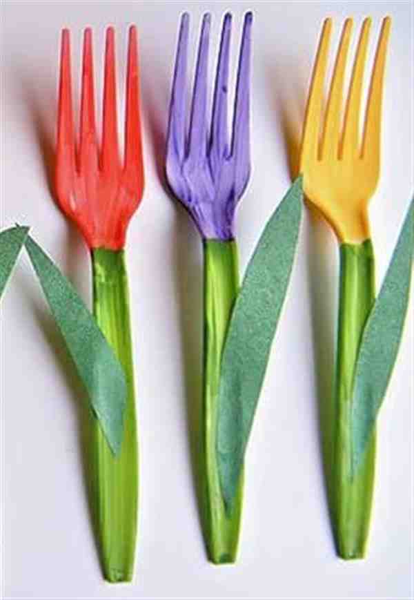 二年级手工做品好看叉子筒单图片欣赏