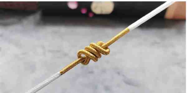中国结系列: 秘鲁结编法图解牛角扣大衣可用