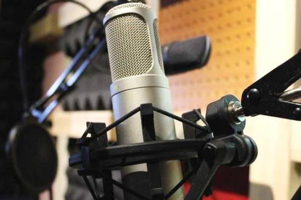有哪些可以赚钱的音频平台，常见的有喜马拉雅FM、荔枝FM等