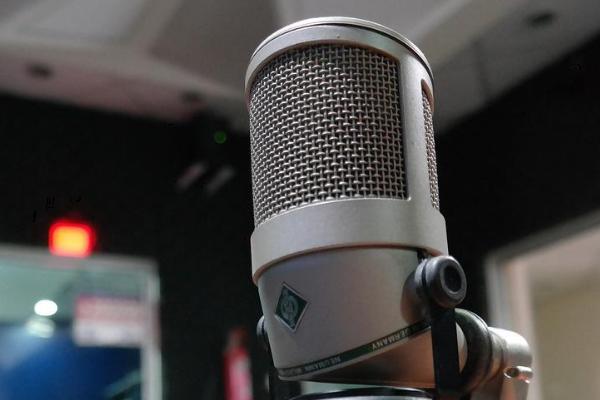 学配音的人唱歌是否都好听，要掌握的技巧不同、但嗓音条件好属于加分项