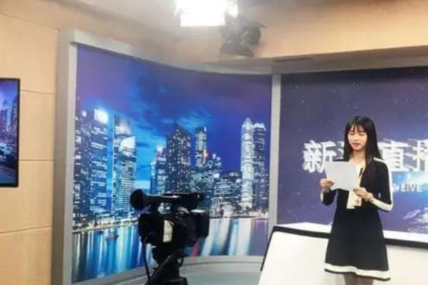 如何自学播音腔，可以每天锻炼口部操