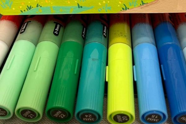 什么牌子的马克笔好用，常见的有得力、Touch Fish等品牌