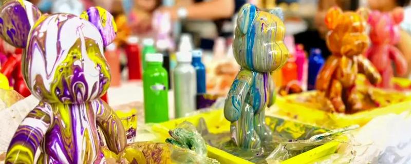 怎么做DIY流体熊，一般要使用到丙烯颜料