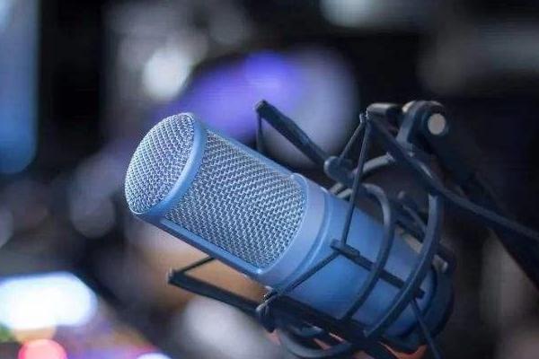 声带不闭合能不能发出气泡音，声带不闭合不能发出气泡音