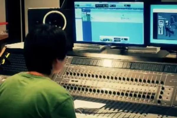 配音工作可以做多久，从业者的年龄多为35-40岁左右