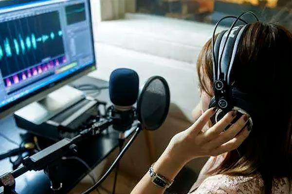 配音的基础知识，包括气息控制、口腔控制