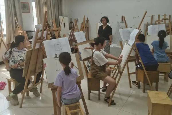 场景原画要学哪些内容，需掌握美术技术和绘图软件的用法