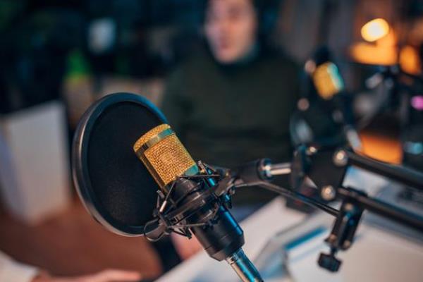 配音配久了声音会不会变，声音不会变